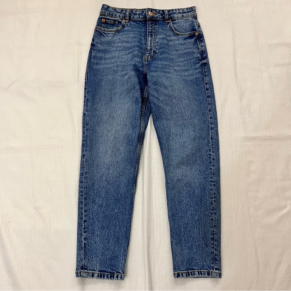 Zara ladies high rise “Mom” Jeans size 6